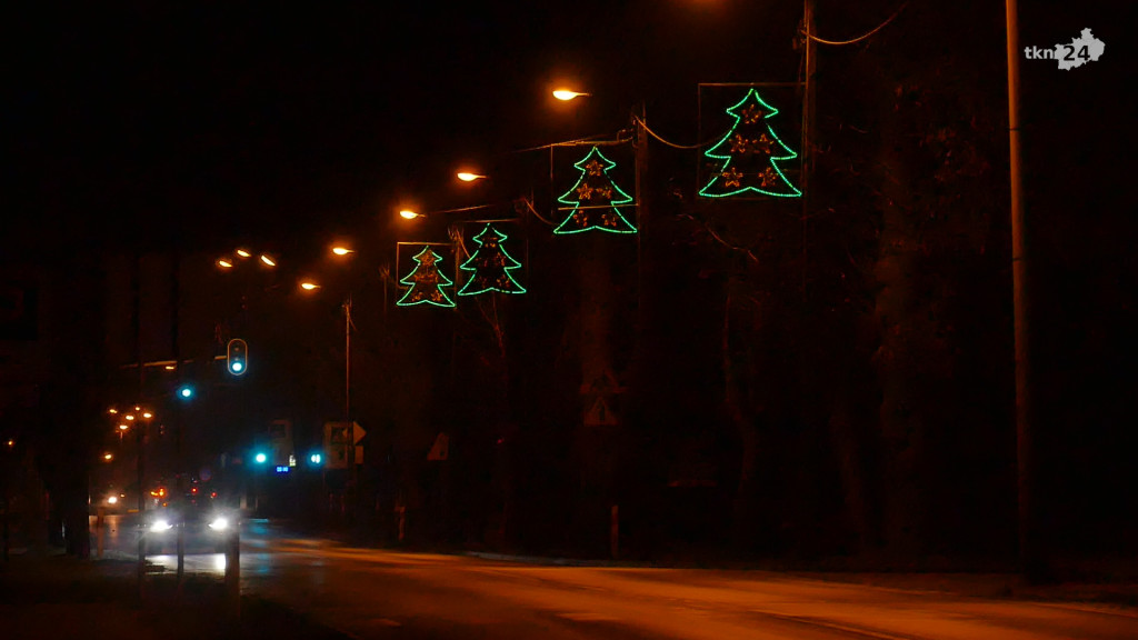 Końskie na święta! Zobaczcie jak udekorowano miasto! [wideo, zdjęcia]