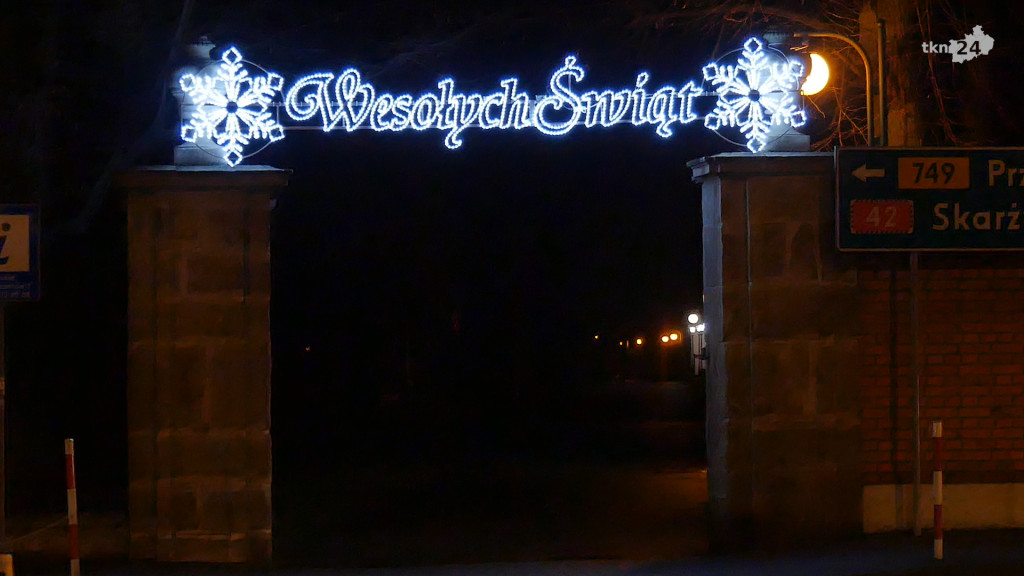 Końskie na święta! Zobaczcie jak udekorowano miasto! [wideo, zdjęcia]