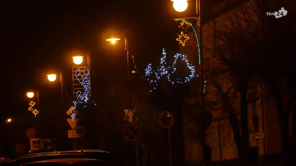 Końskie na święta! Zobaczcie jak udekorowano miasto! [wideo, zdjęcia]