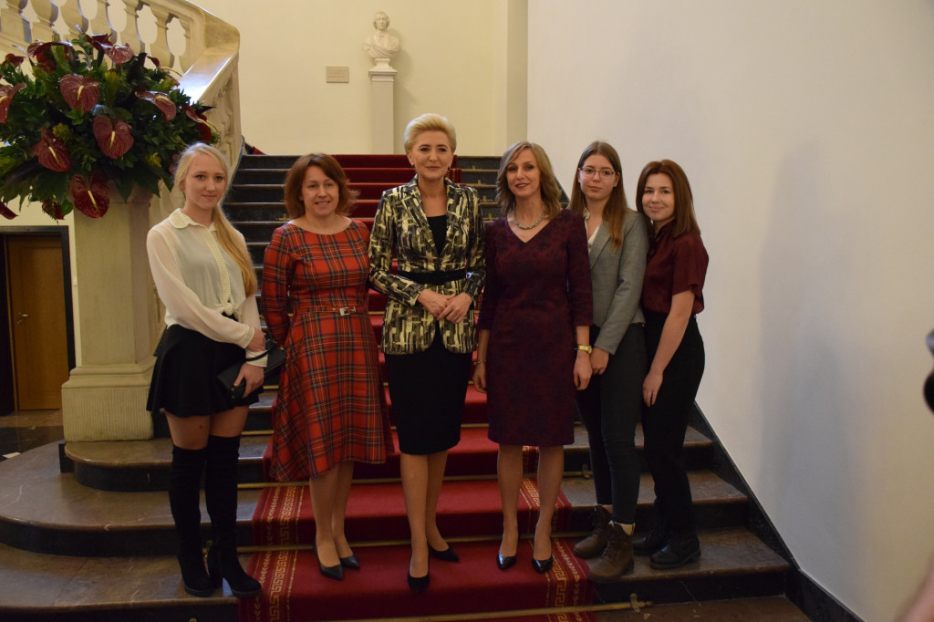 Prawie 140 tysięcy na stypendia. II LO w konkursie Solidarna Szkoła [zdjęcia]