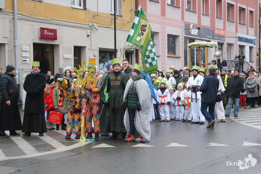 Trzy orszaki po raz piąty przeszły przez Końskie! [fotorelacja]
