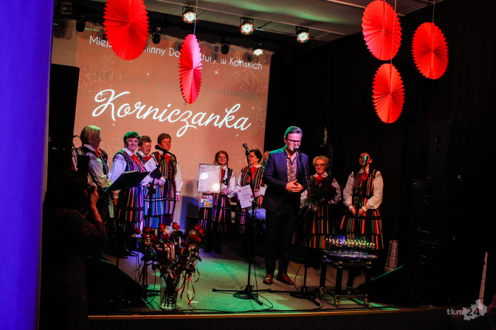 Rozśpiewany jubileusz XX-lecia zespołu `Korniczanka` [zdjęcia]