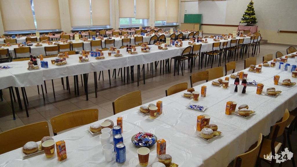 Dwudziesty raz Powiatowe Konto Pomocy pomaga poprzez mikołajkowy bal! [wideo, zdjęcia]