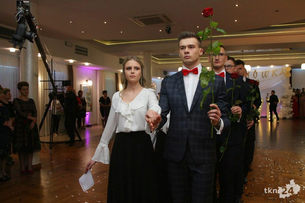 Opoczyńska studniówka szalała w Końskich z Czadomanem! [wideo, zdjęcia]