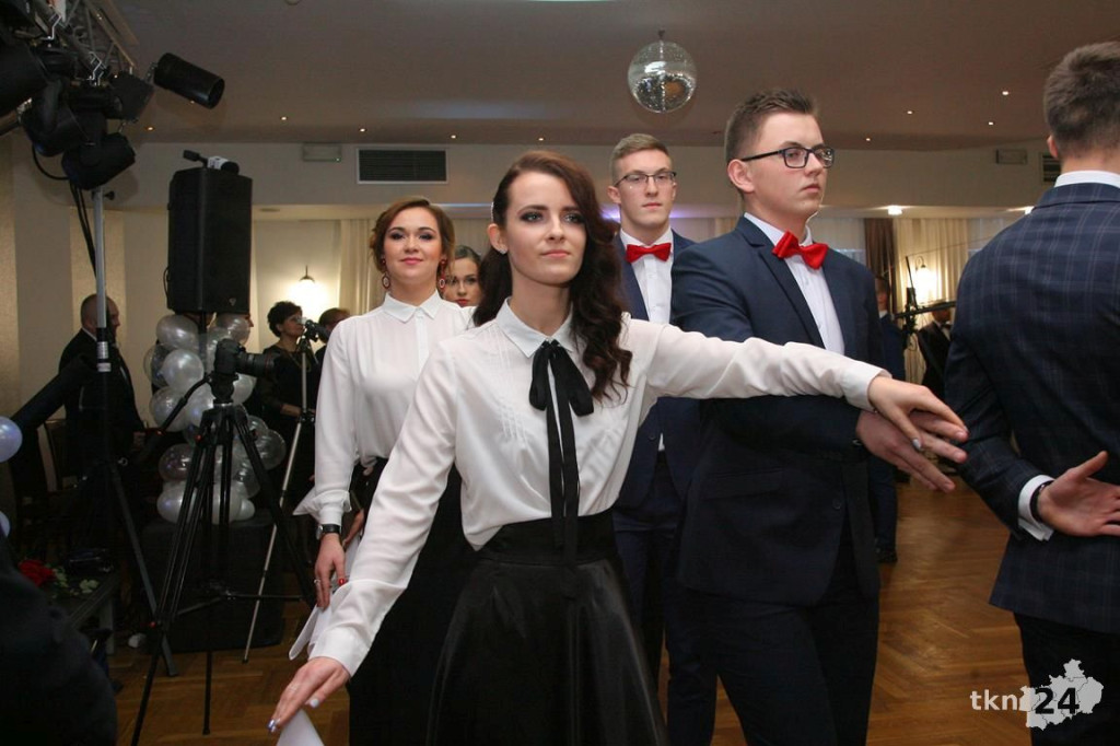 Opoczyńska studniówka szalała w Końskich z Czadomanem! [wideo, zdjęcia]