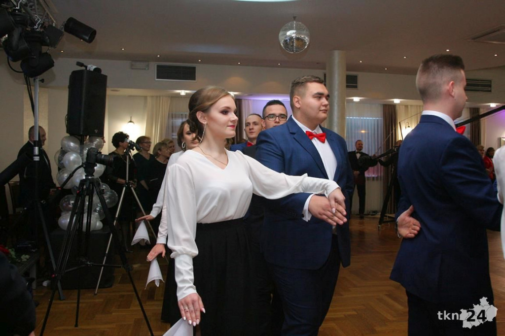 Opoczyńska studniówka szalała w Końskich z Czadomanem! [wideo, zdjęcia]