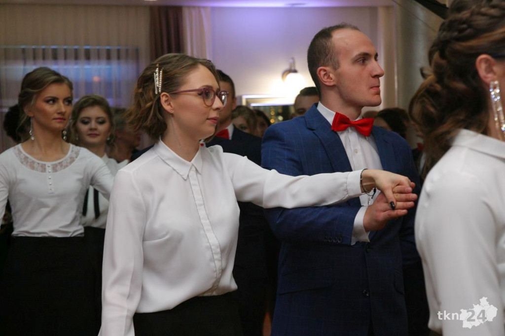 Opoczyńska studniówka szalała w Końskich z Czadomanem! [wideo, zdjęcia]