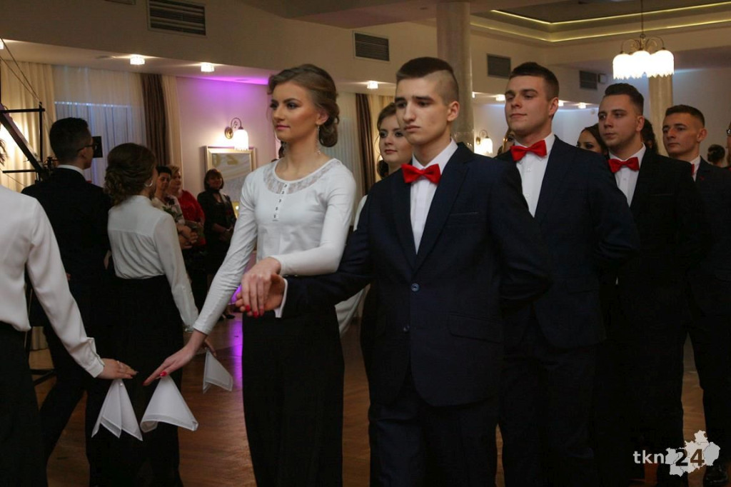 Opoczyńska studniówka szalała w Końskich z Czadomanem! [wideo, zdjęcia]