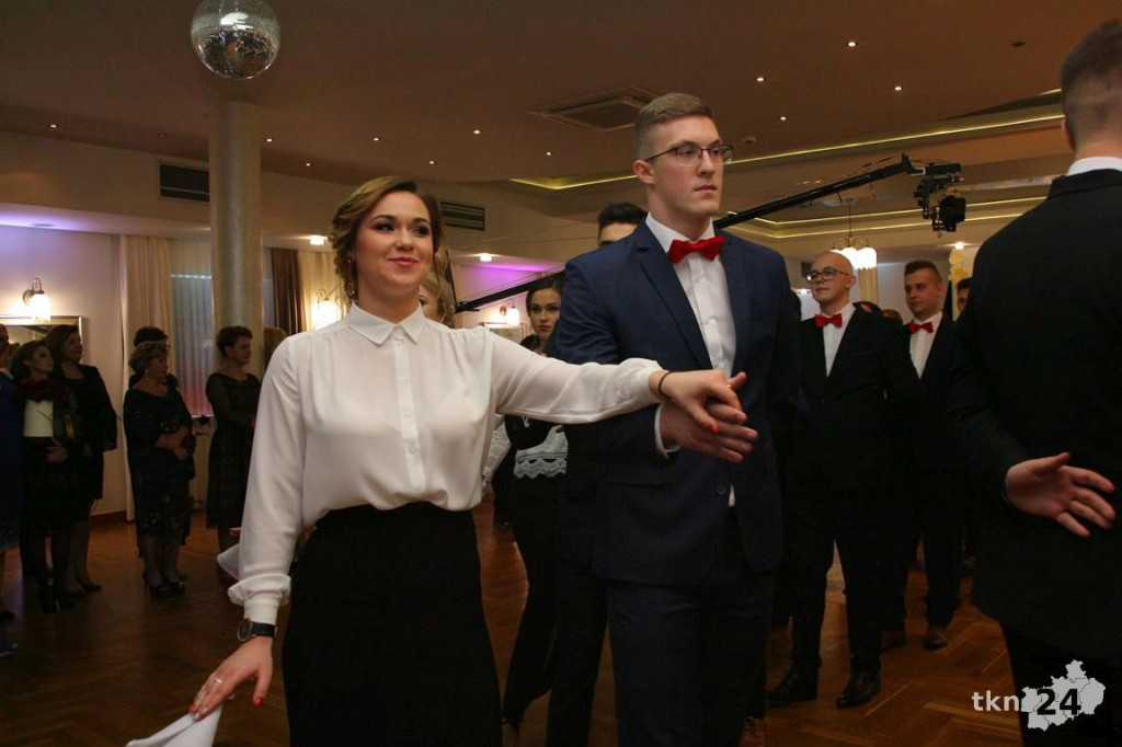 Opoczyńska studniówka szalała w Końskich z Czadomanem! [wideo, zdjęcia]