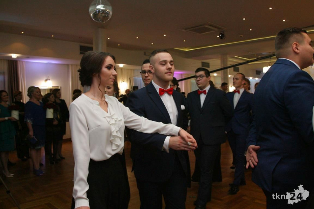 Opoczyńska studniówka szalała w Końskich z Czadomanem! [wideo, zdjęcia]