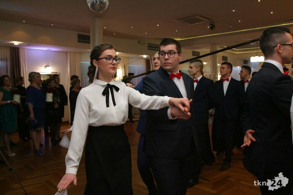 Opoczyńska studniówka szalała w Końskich z Czadomanem! [wideo, zdjęcia]