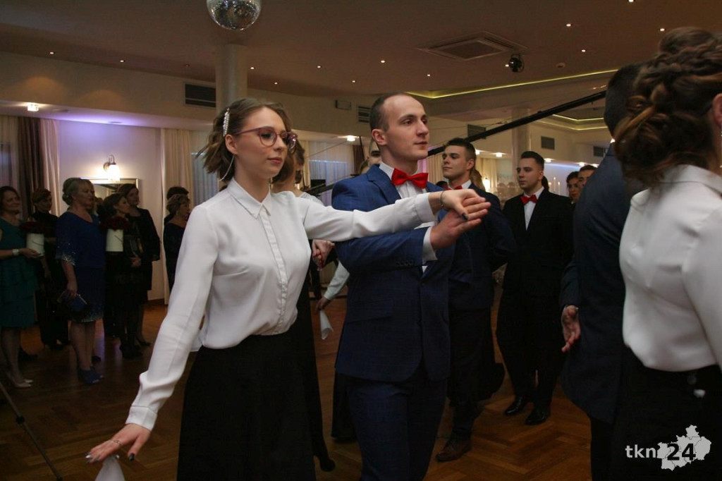 Opoczyńska studniówka szalała w Końskich z Czadomanem! [wideo, zdjęcia]