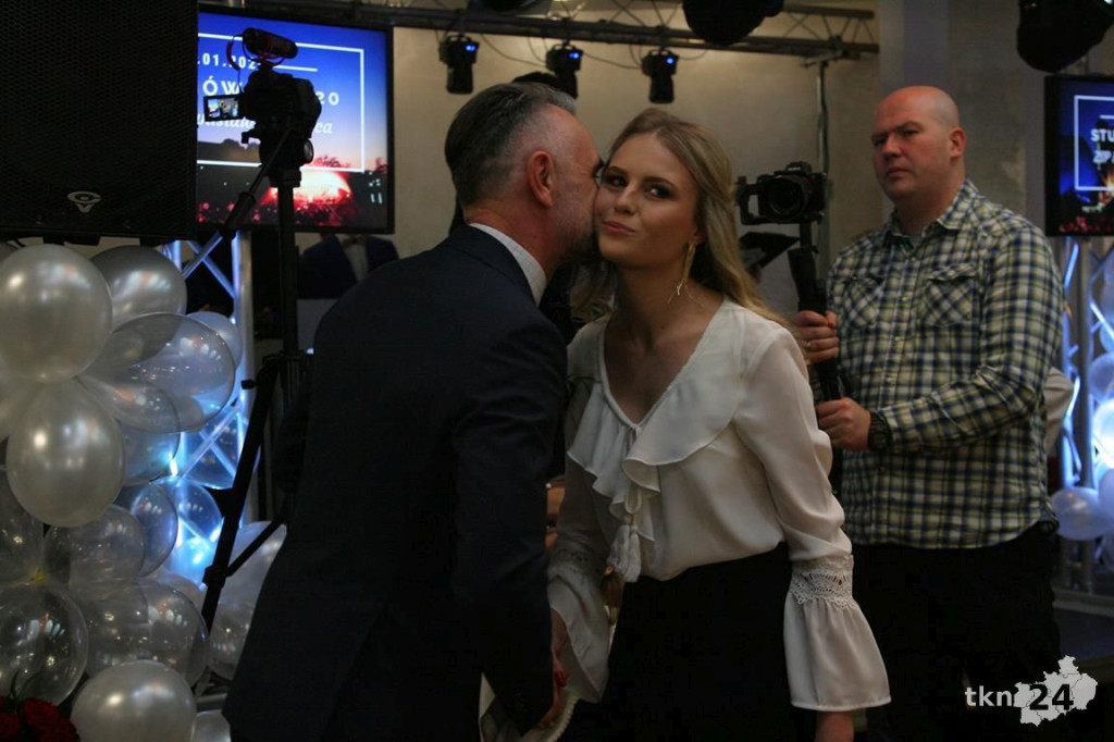 Opoczyńska studniówka szalała w Końskich z Czadomanem! [wideo, zdjęcia]
