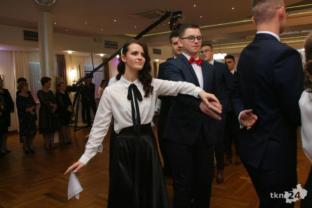 Opoczyńska studniówka szalała w Końskich z Czadomanem! [wideo, zdjęcia]