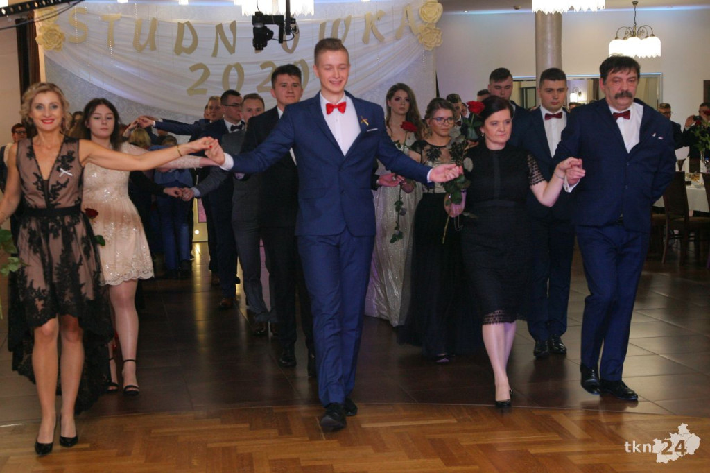WIDEO: Studniówka 2020 ZSP 3 w Końskich