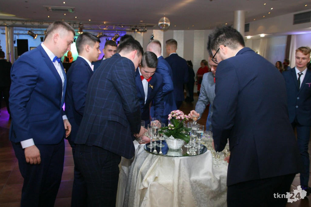 WIDEO: Studniówka 2020 ZSP 3 w Końskich