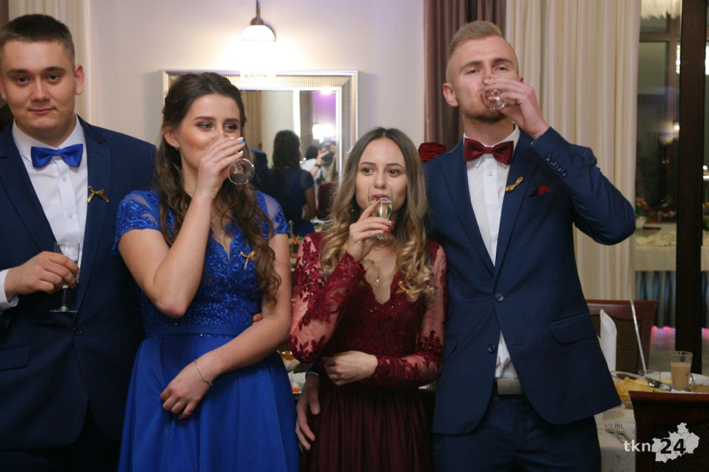 WIDEO: Studniówka 2020 ZSP 3 w Końskich