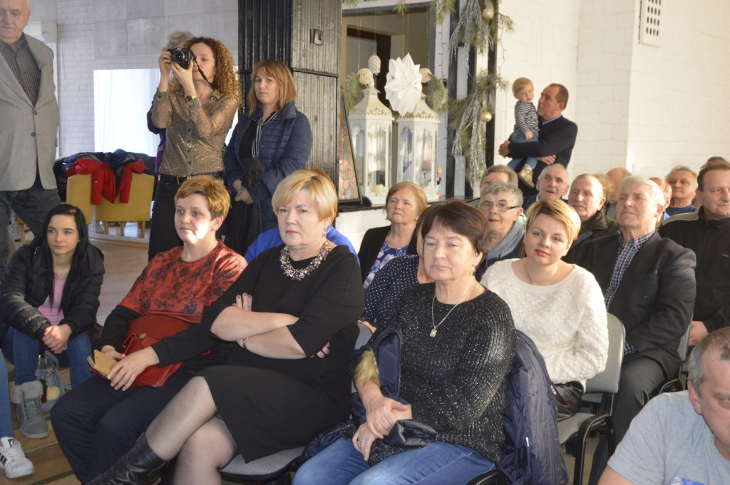 Na dzień babci i dziadka zamienili się w postacie z bajek [zdjęcia]