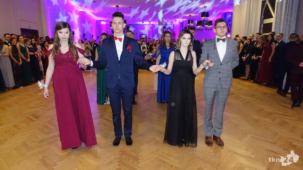 WIDEO: Studniówka 2020 ZSP w Stąporkowie