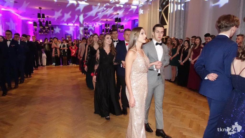 WIDEO: Studniówka 2020 ZSP w Stąporkowie