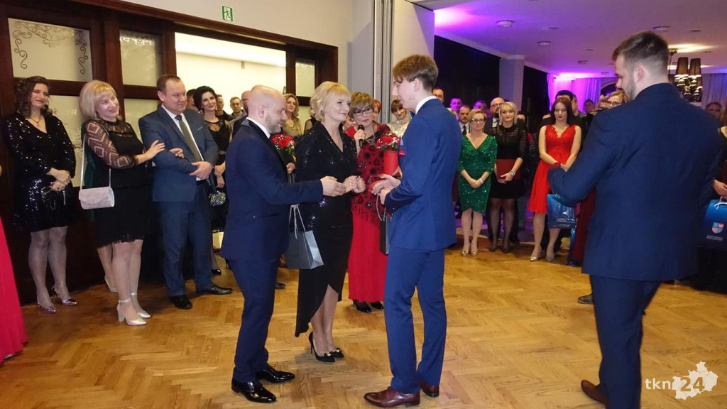 WIDEO: Studniówka 2020 ZSP w Stąporkowie