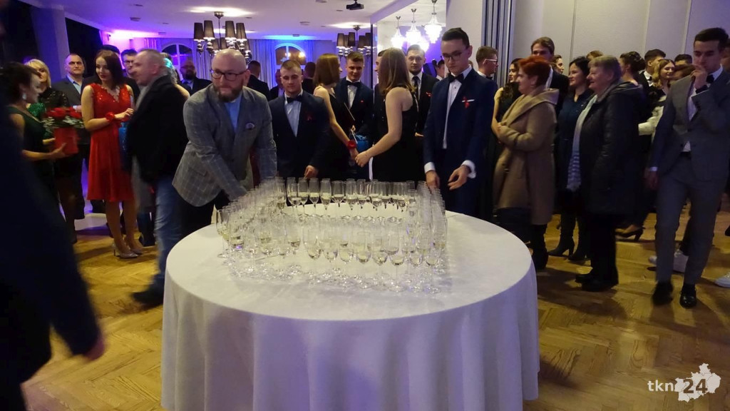 WIDEO: Studniówka 2020 ZSP w Stąporkowie