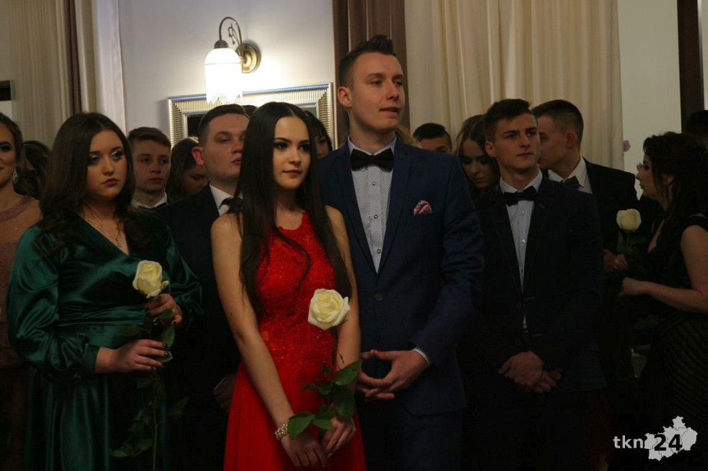 WIDEO: Studniówka I LO z Końskich z zespołem Top Girls!