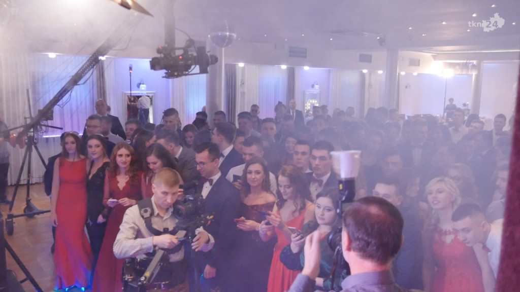 WIDEO: Studniówka I LO z Końskich z zespołem Top Girls!