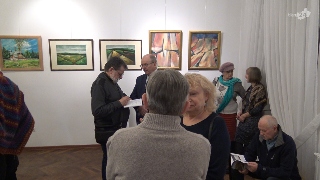Końskie: `Świętokrzyskie Krajobrazy` rozgościły się w Bibliotece! [wideo, zdjęcia]