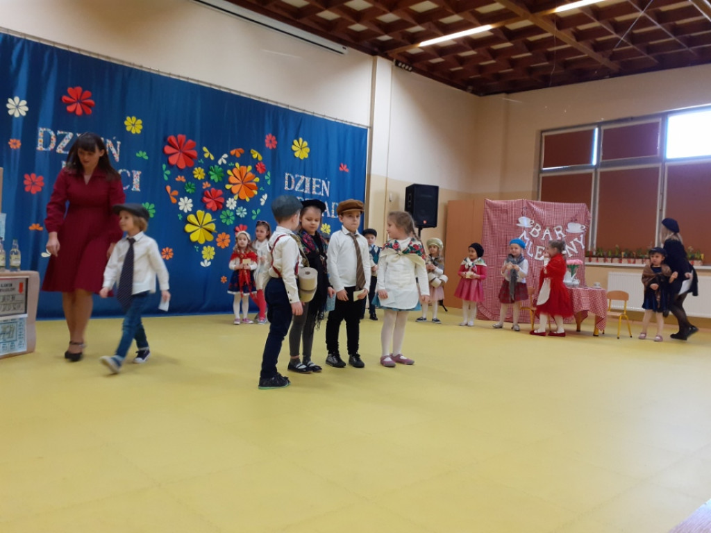 Dla babci i dziadka w PRL-owskim stylu! [zdjęcia, wideo]