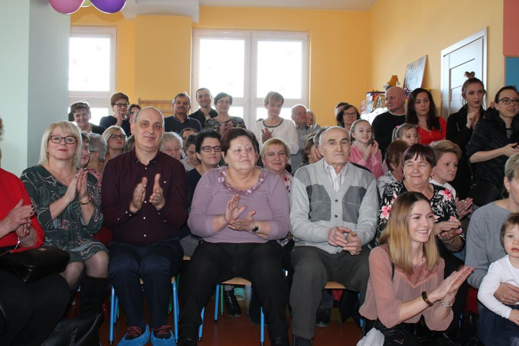 Przedszkolaki ze Smykowa wystąpiły dla swoich dziadków [zdjęcia]