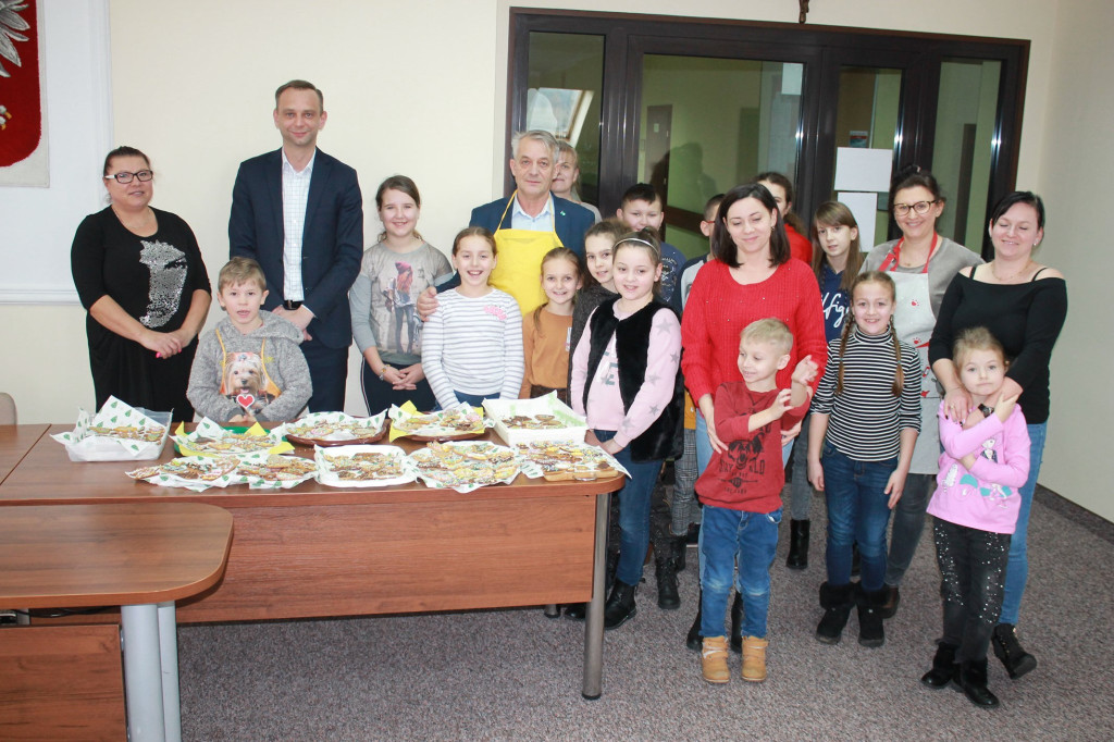 Smyków: Najmłodsi świetnie bawili się na `Feriach w Bibliotece`
