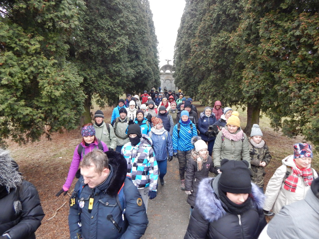 Wędrowali na trasie Zimowego Rajdu Borysa [zdjęcia]
