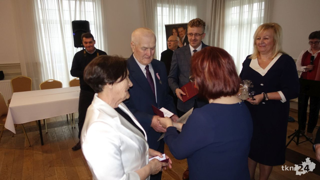 Piękne złote gody z koncertem tenorów w Fałkowie [wideo, zdjęcia]