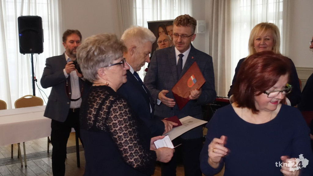 Piękne złote gody z koncertem tenorów w Fałkowie [wideo, zdjęcia]