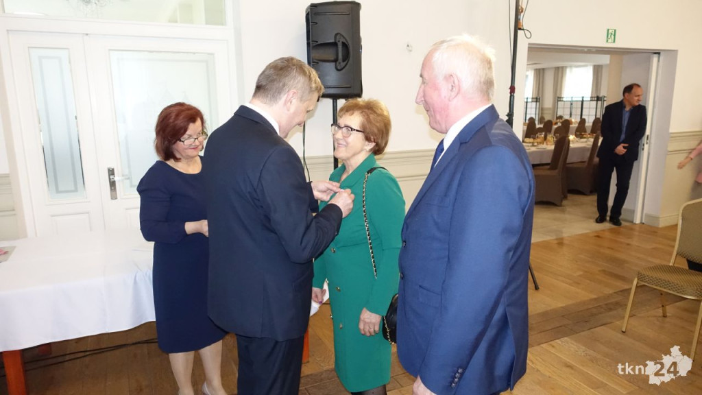 Piękne złote gody z koncertem tenorów w Fałkowie [wideo, zdjęcia]