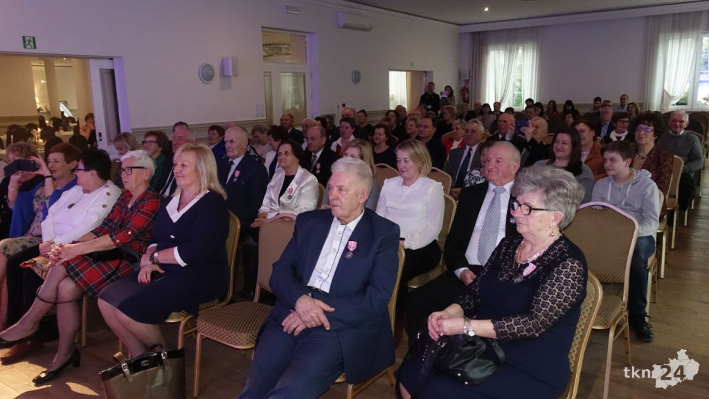 Piękne złote gody z koncertem tenorów w Fałkowie [wideo, zdjęcia]