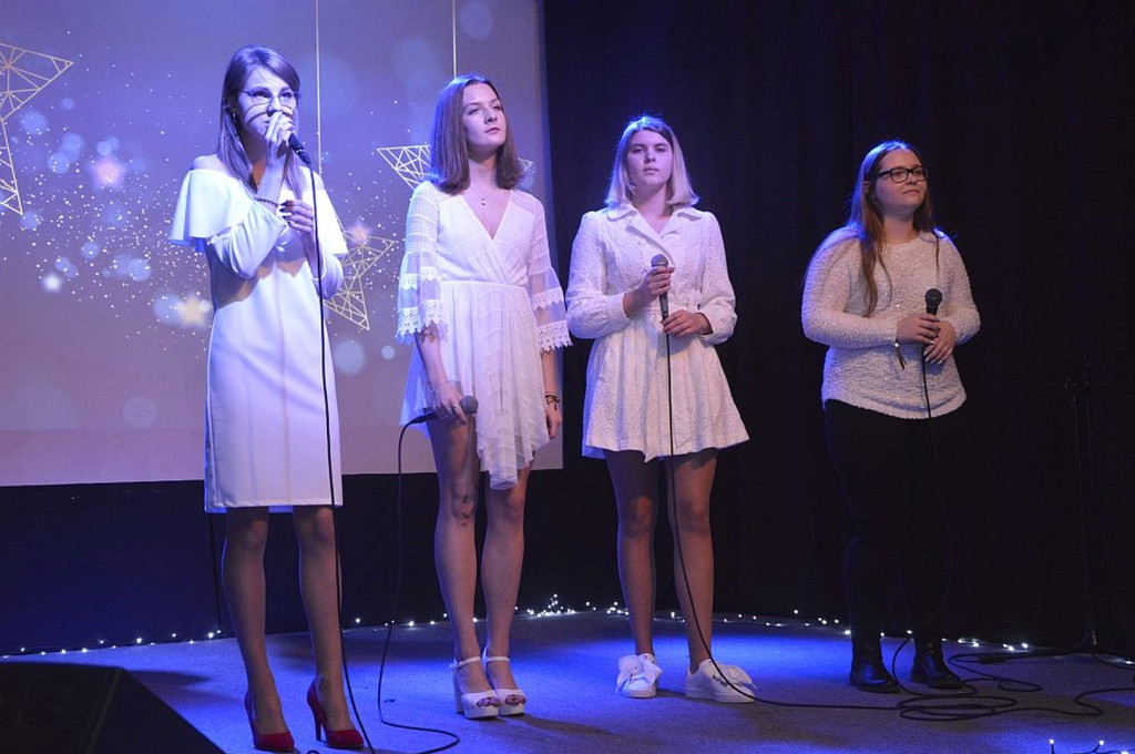Końskie: Koncert kolęd i pastorałek w MGDK z ogromną frekwencją! [wideo, zdjęcia]