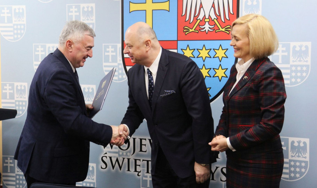 ZSP nr 3 w Końskich i ZSP Stąporków z dużym dofinansowaniem [zdjęcia]