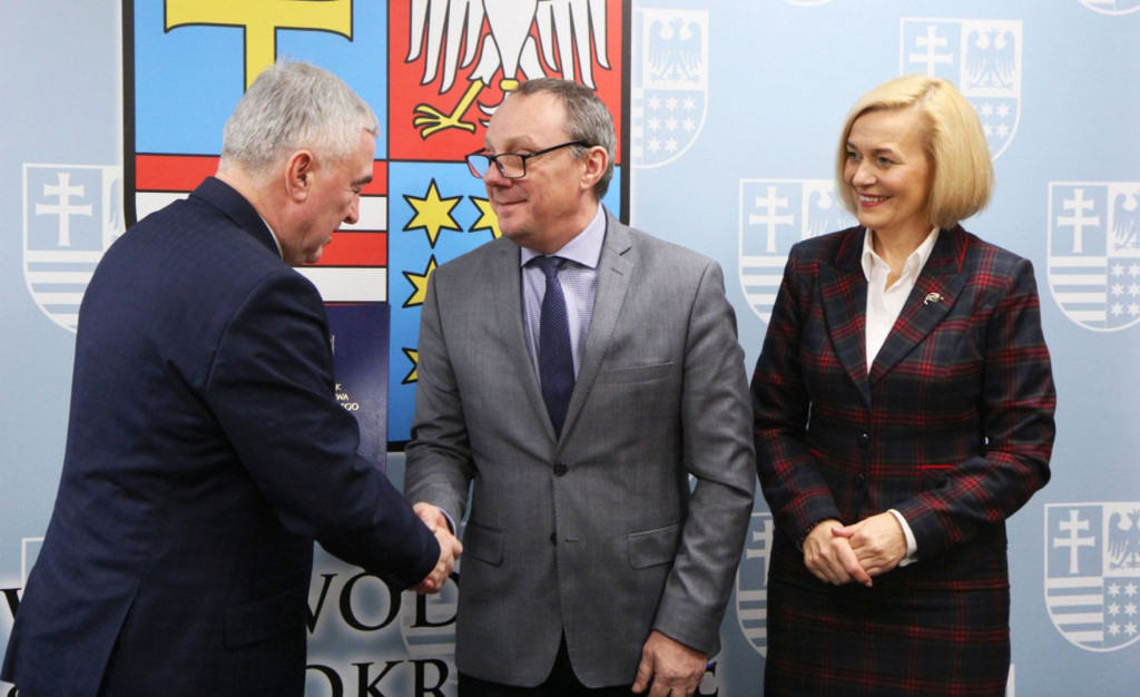 ZSP nr 3 w Końskich i ZSP Stąporków z dużym dofinansowaniem [zdjęcia]