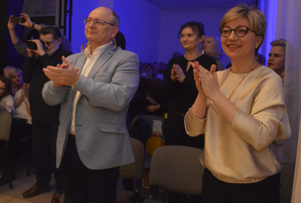 Jubileuszowy koncert Studia Piosenki MGDK w Końskich [zdjęcia]