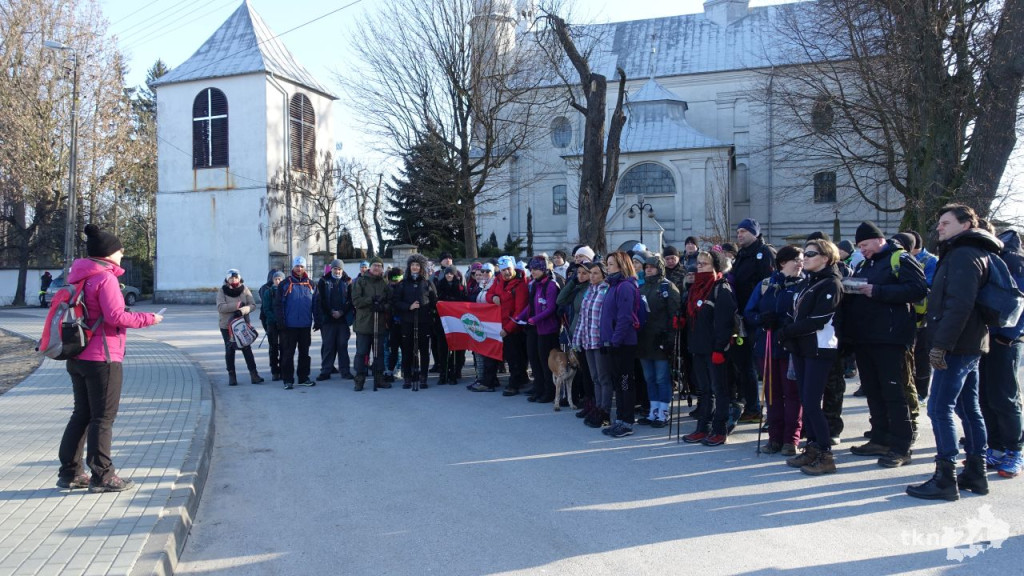 W mrozie maszerowali na 25 kilometrów. Mnóstwo uczestników rajdu [wideo, zdjęcia]