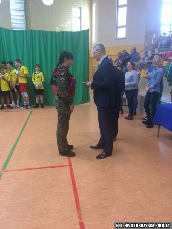 Kryminalni najlepsi w rozgrywkach siatkarskich o Puchar Komendanta! [zdjęcia]
