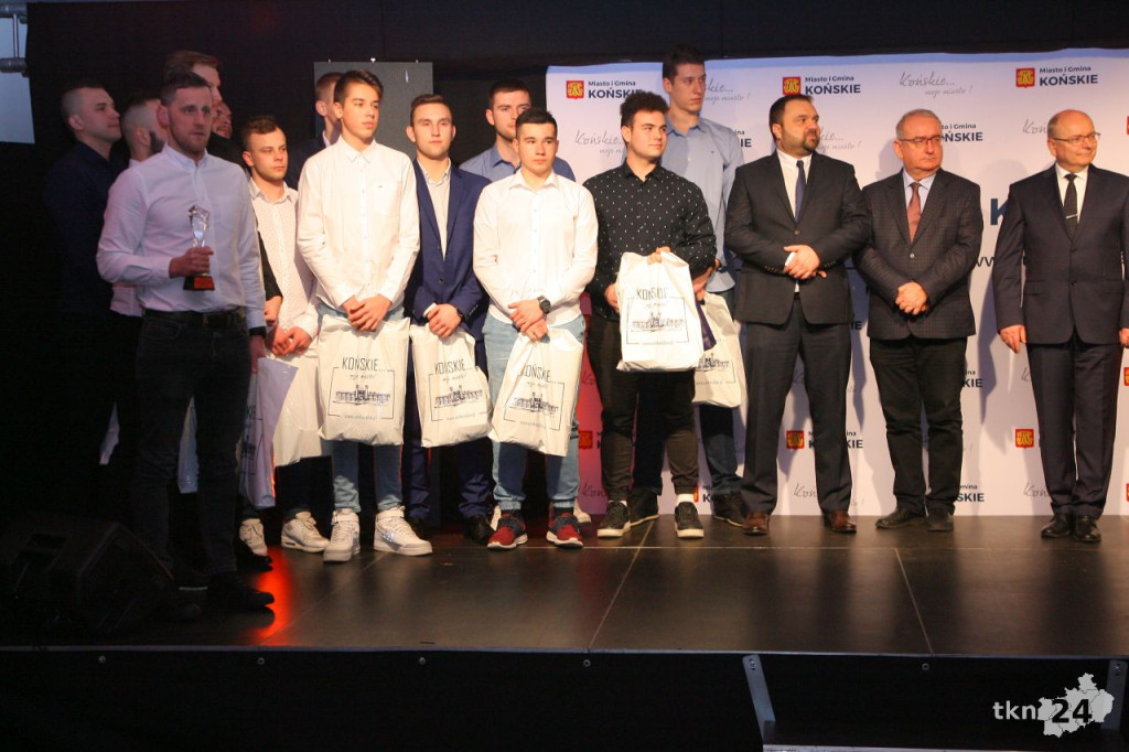 To była piękna Gala Sportu! Poznaliśmy najlepszych sportowców gminy Końskie! [fotorelacja]