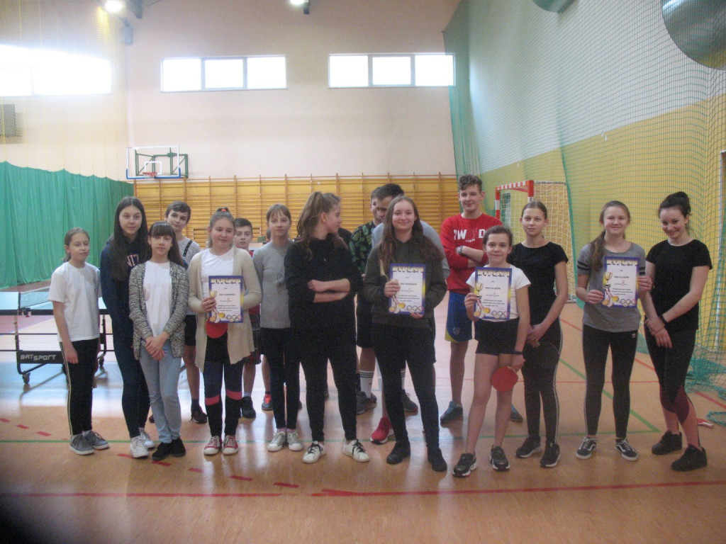 Najlepsi w tenisa stołowego w gminie Fałków [zdjęcia]