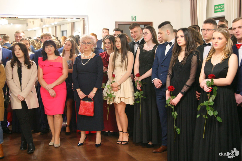 WIDEO: Studniówka 2020 II LO w Końskich