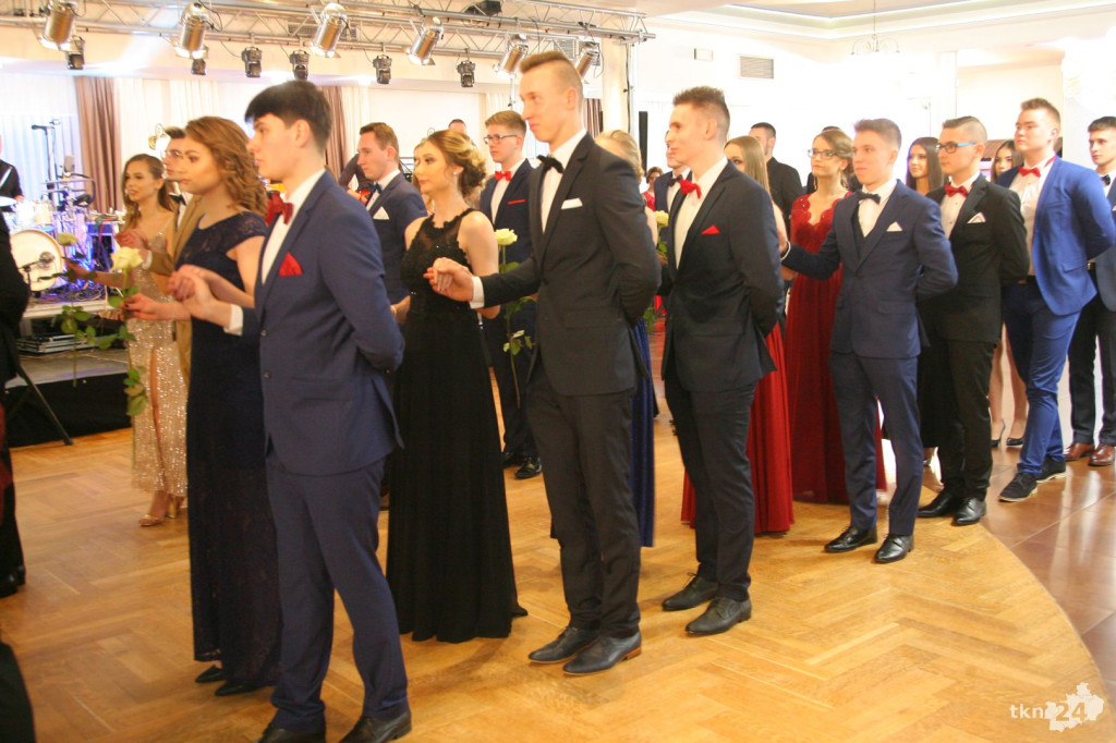WIDEO: Studniówka 2020 II LO w Końskich