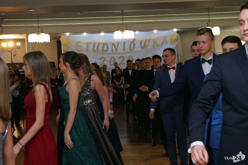 WIDEO: Studniówka 2020 II LO w Końskich