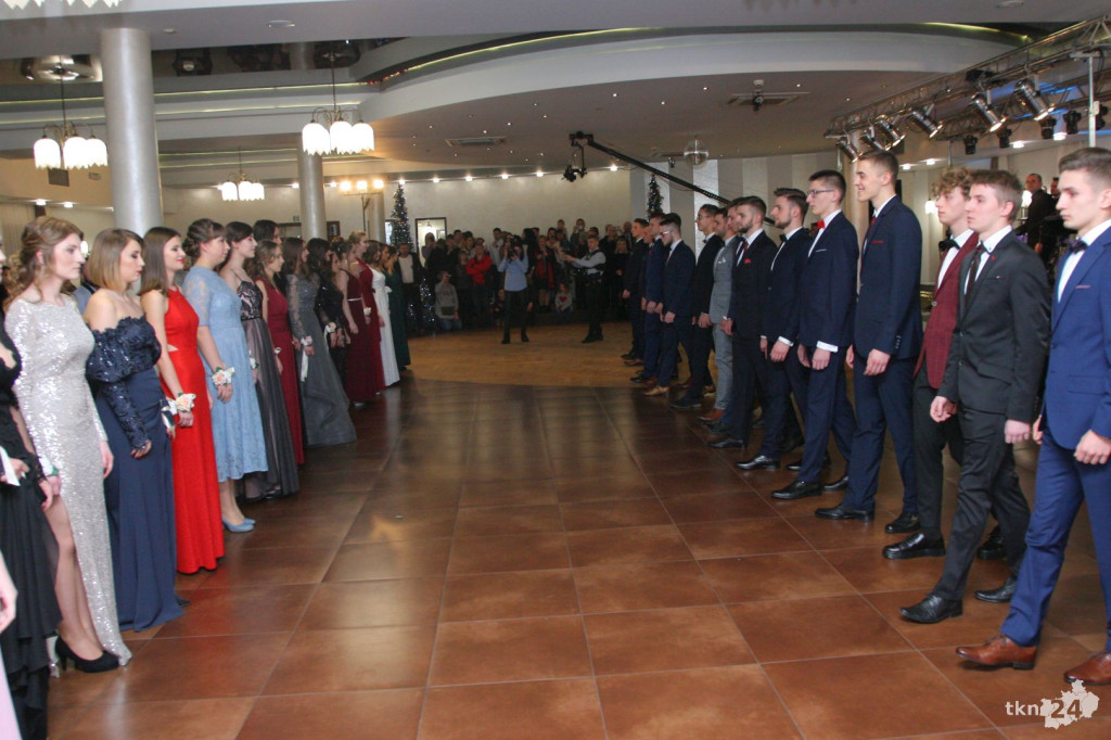 WIDEO: Studniówka 2020 II LO w Końskich