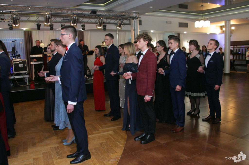WIDEO: Studniówka 2020 II LO w Końskich